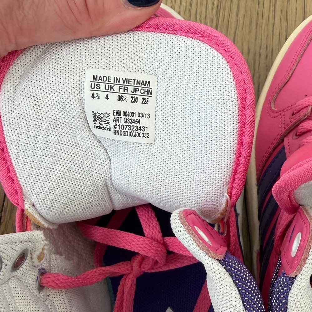 Adidas purple pink hightops - Picture 4 of 16